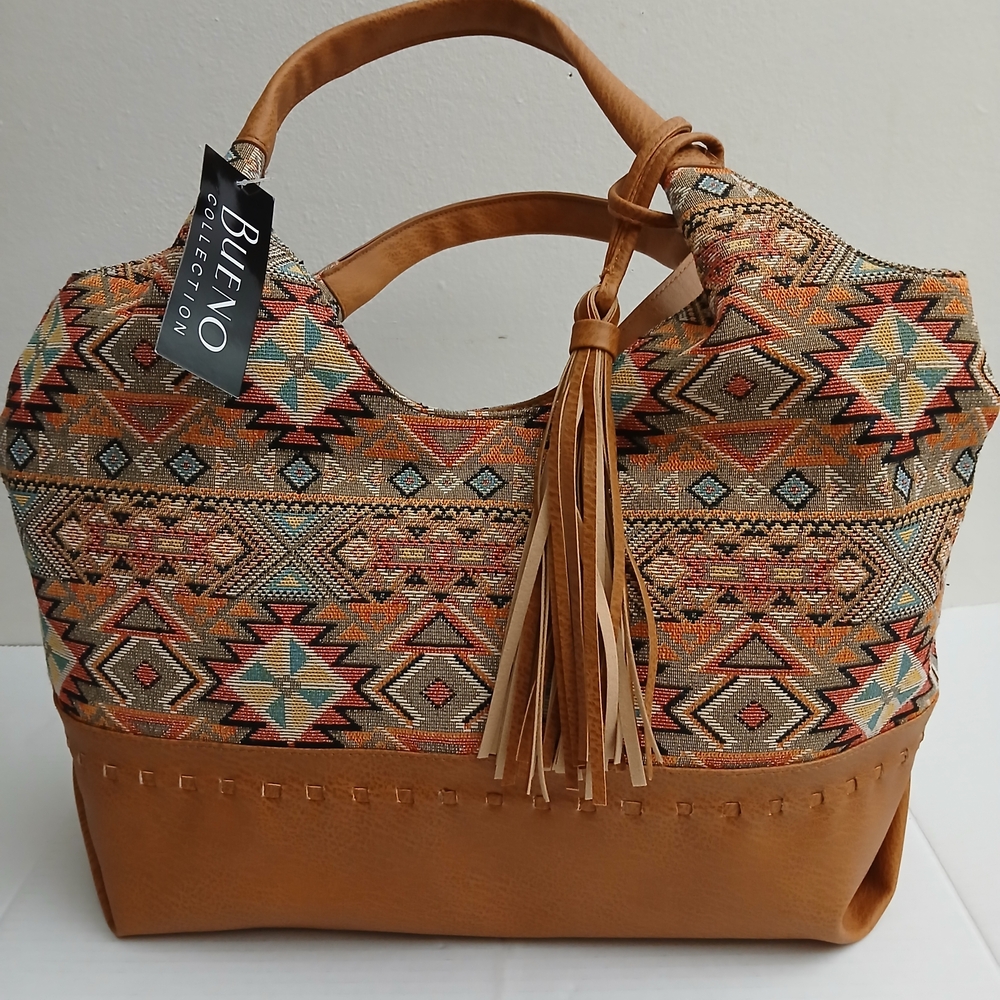 Tan Aztec-Pattern Tote with Tassel - Picture 2 of 7